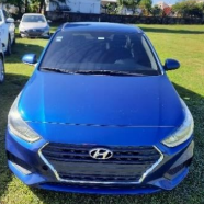 Hyundai Accent Azul