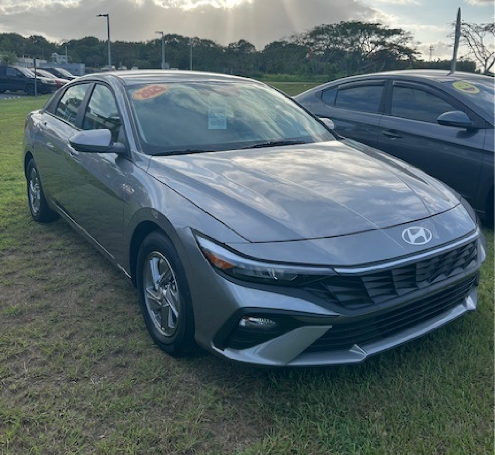 Hyundai Elantra SE 2025