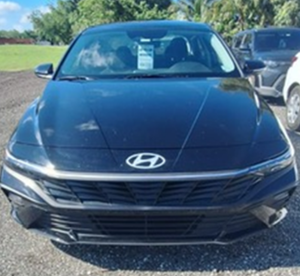 Hyundai Elantra 2025 Negro