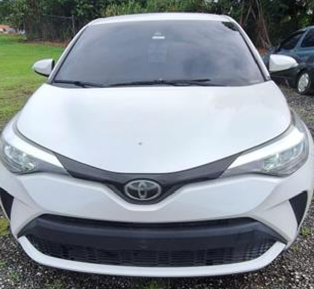 Toyota C-HR LE 2020
