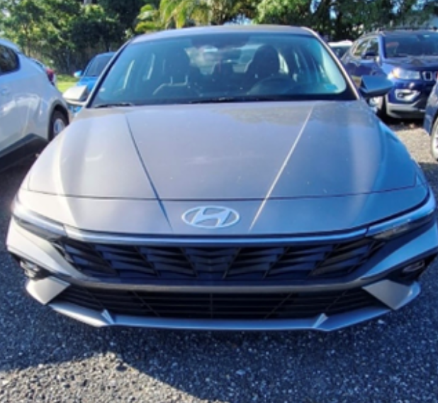 Hyundai Elantra SE 2025